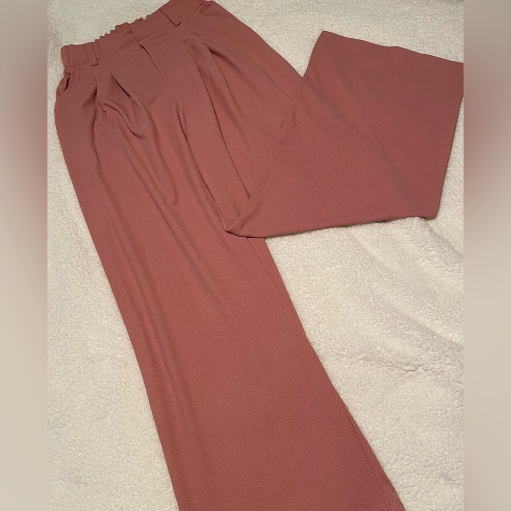 Halara High Waisted Side Pocket Wide Leg Pants NWT